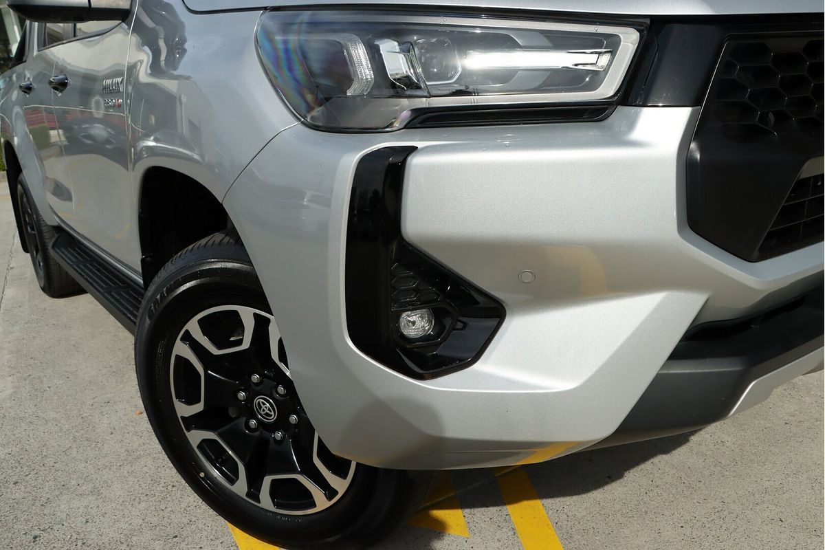 2024 Toyota Hilux SR5 GUN126R 4X4