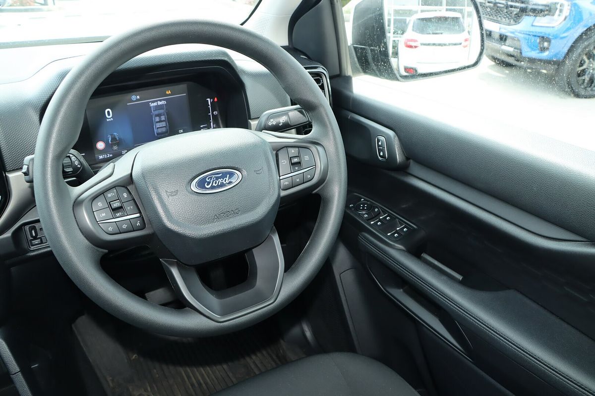 2024 Ford Everest Ambiente 2.0L