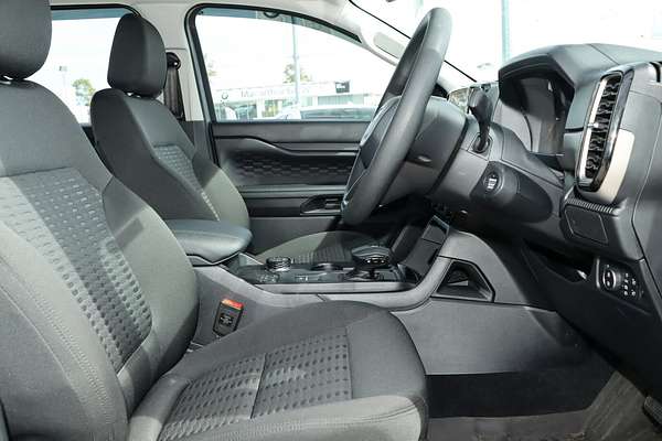 2024 Ford Everest Ambiente 2.0L