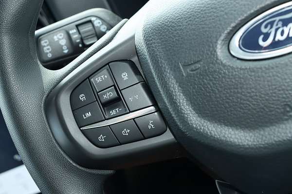 2024 Ford Everest Ambiente 2.0L