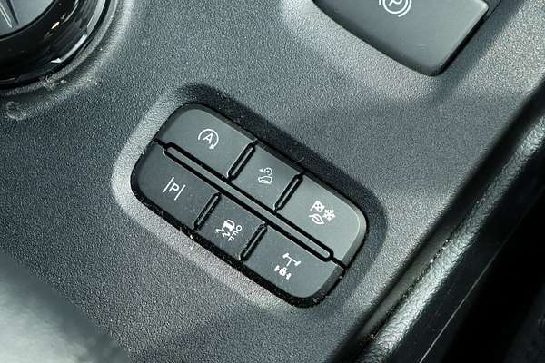 2024 Ford Everest Ambiente 2.0L