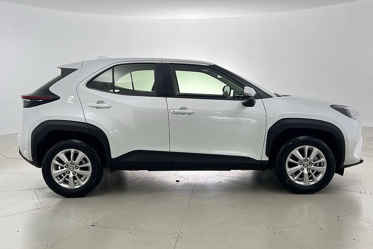 2023 Toyota Yaris Cross GX MXPB10R