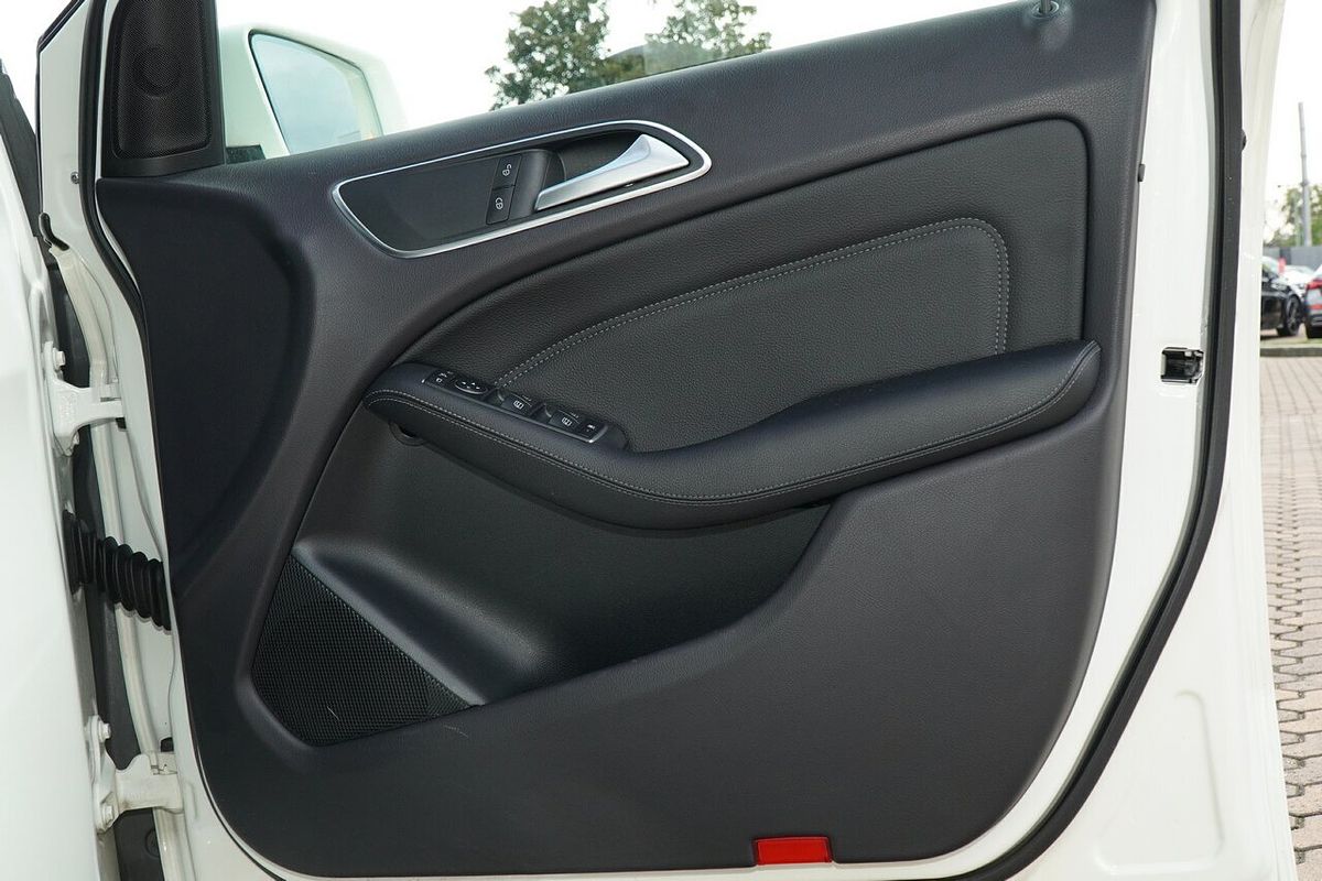 2017 Mercedes-Benz B-Class B200 W246