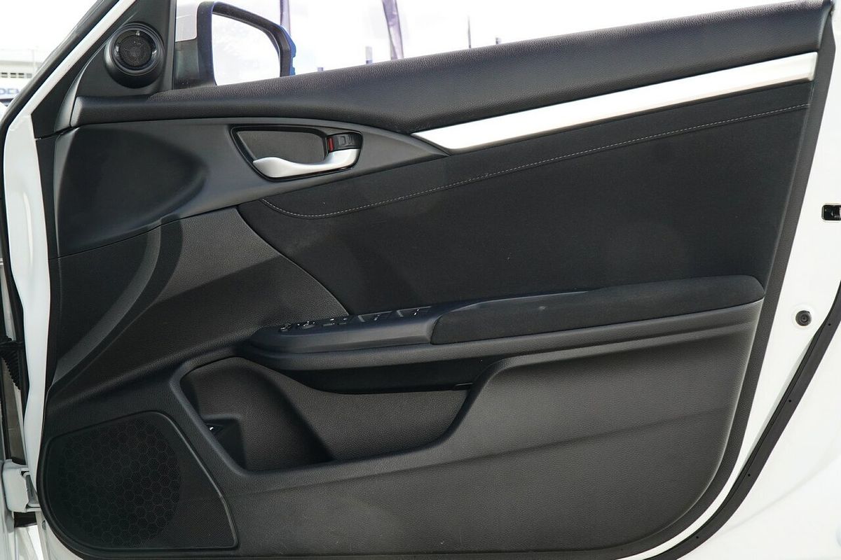 2019 Honda Civic VTi-L 10th Gen