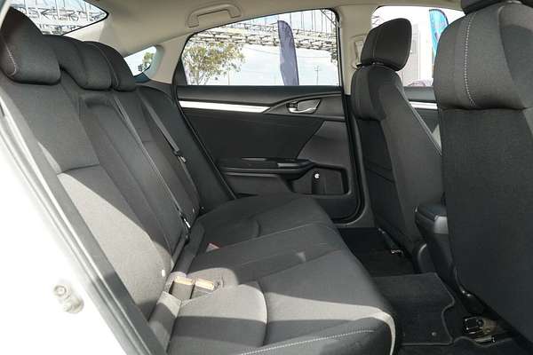 2019 Honda Civic VTi-L 10th Gen