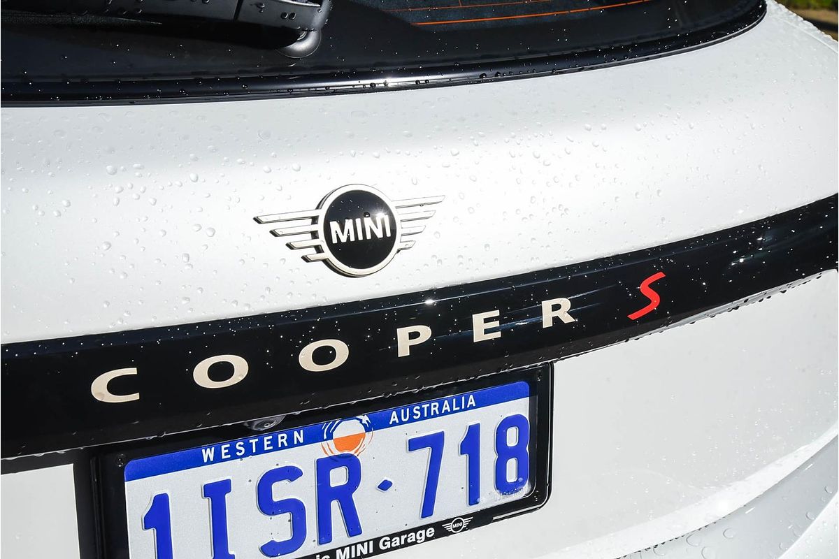 2025 MINI Cooper S Classic F66