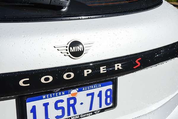 2025 MINI Cooper S Classic F66
