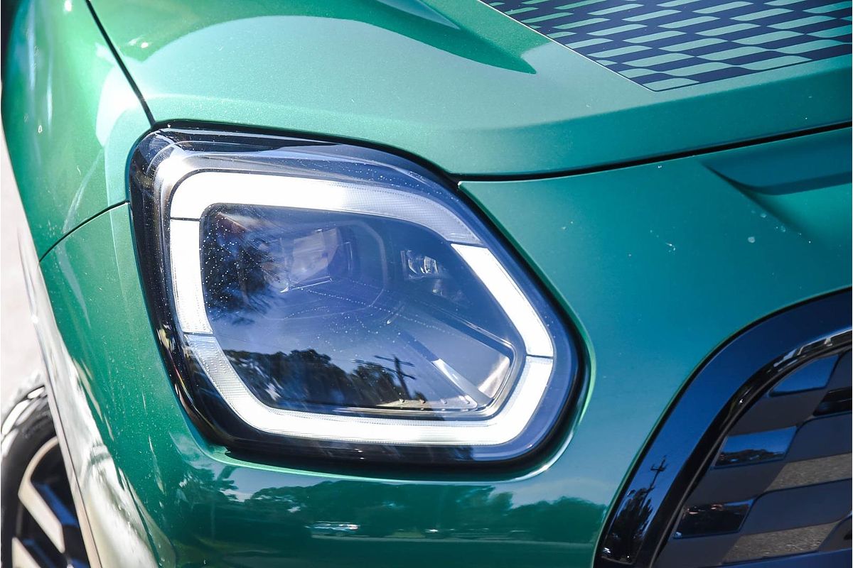 2025 MINI Countryman JCW Favoured U25