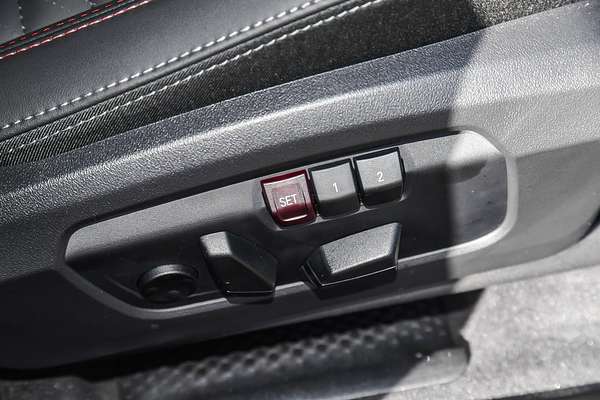 2025 MINI Countryman JCW Favoured U25