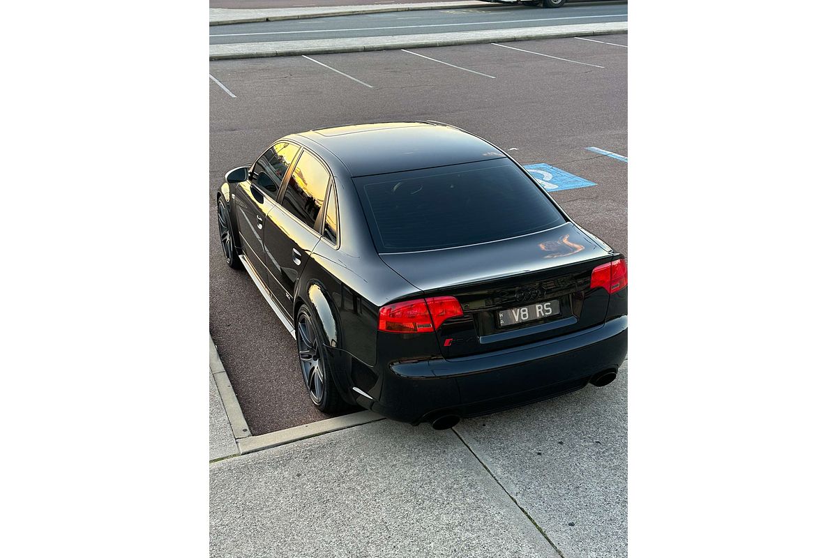 2007 Audi RS4  B7