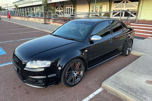 2007 Audi RS4  B7
