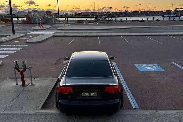2007 Audi RS4  B7