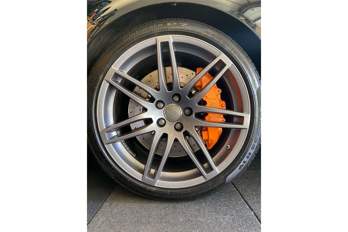 2007 Audi RS4  B7