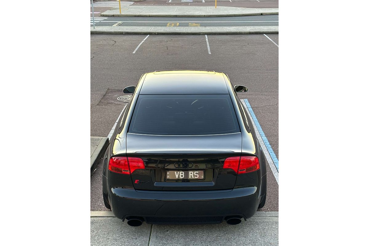 2007 Audi RS4  B7