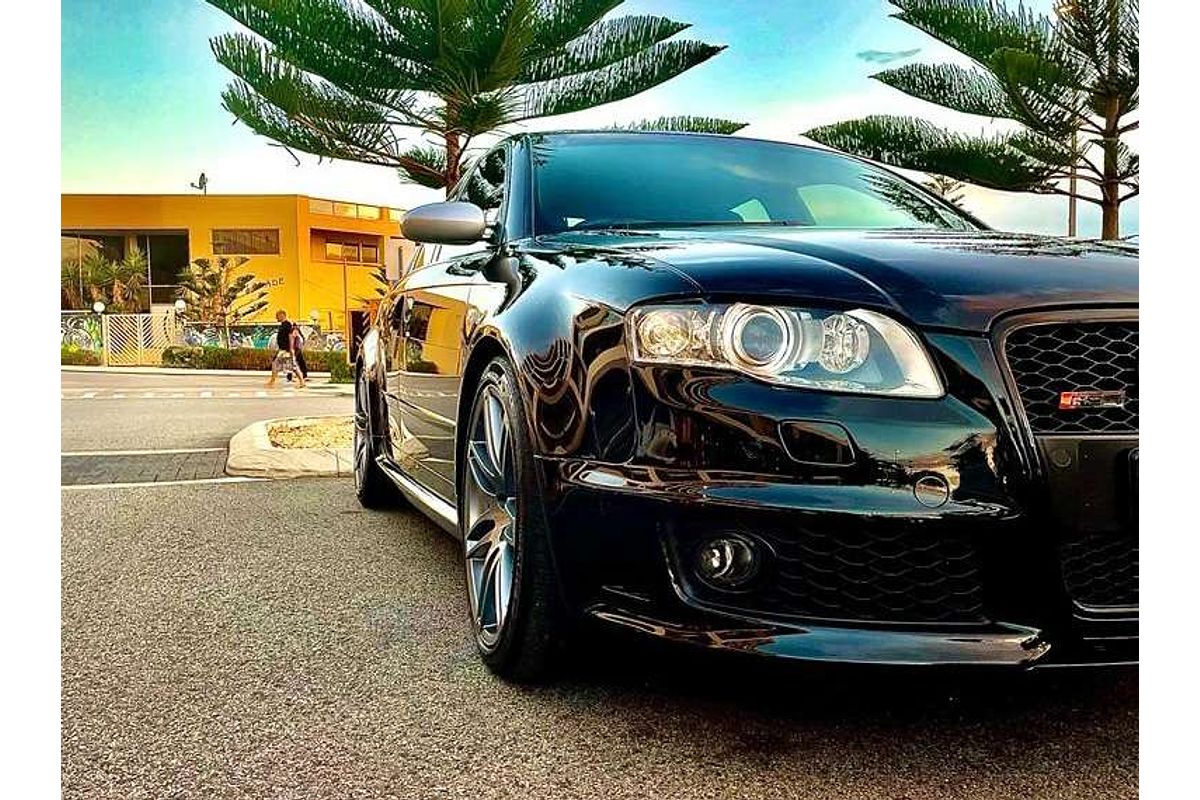 2007 Audi RS4  B7