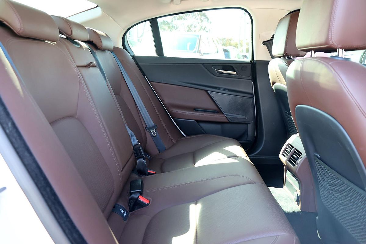 2015 Jaguar XE 25t Portfolio X760