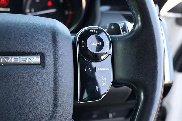 2019 Land Rover Discovery SD4 SE Series 5