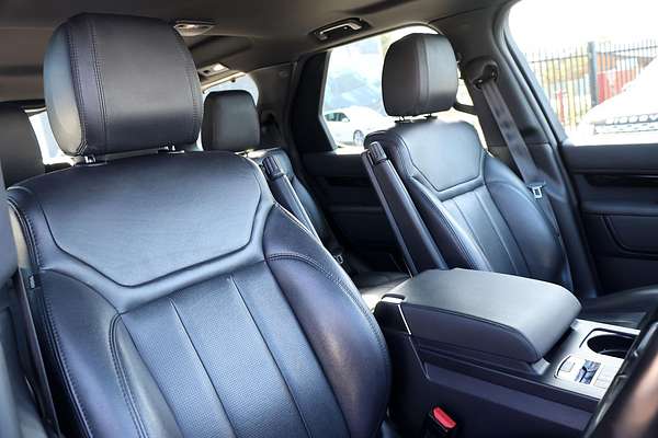 2019 Land Rover Discovery SD4 SE Series 5