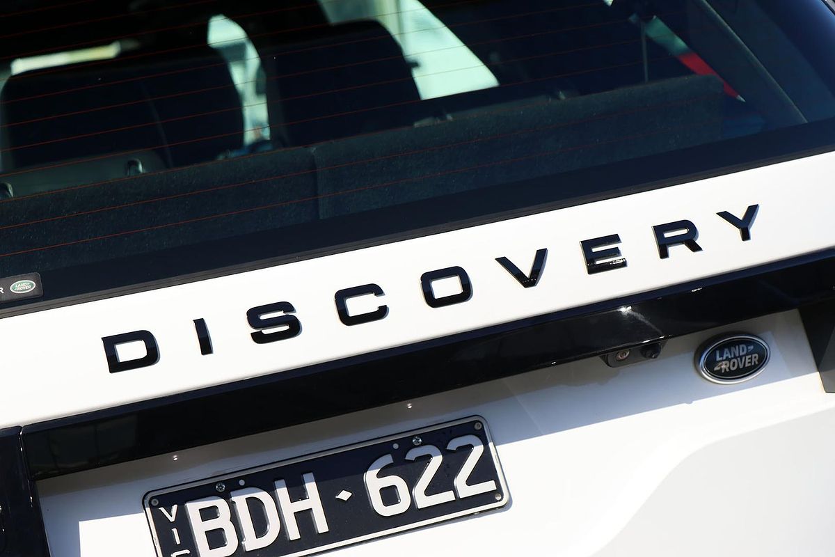 2019 Land Rover Discovery SD4 SE Series 5
