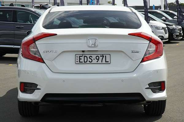2019 Honda Civic VTi-L 10th Gen