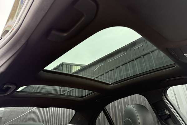 2015 Mercedes-Benz C-Class C250 W205