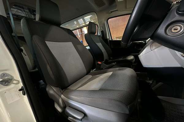 2021 Toyota Hiace Commuter GDH322R ELWB High Roof