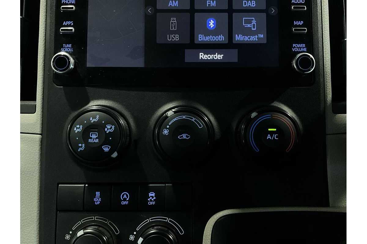 2021 Toyota Hiace Commuter GDH322R ELWB High Roof