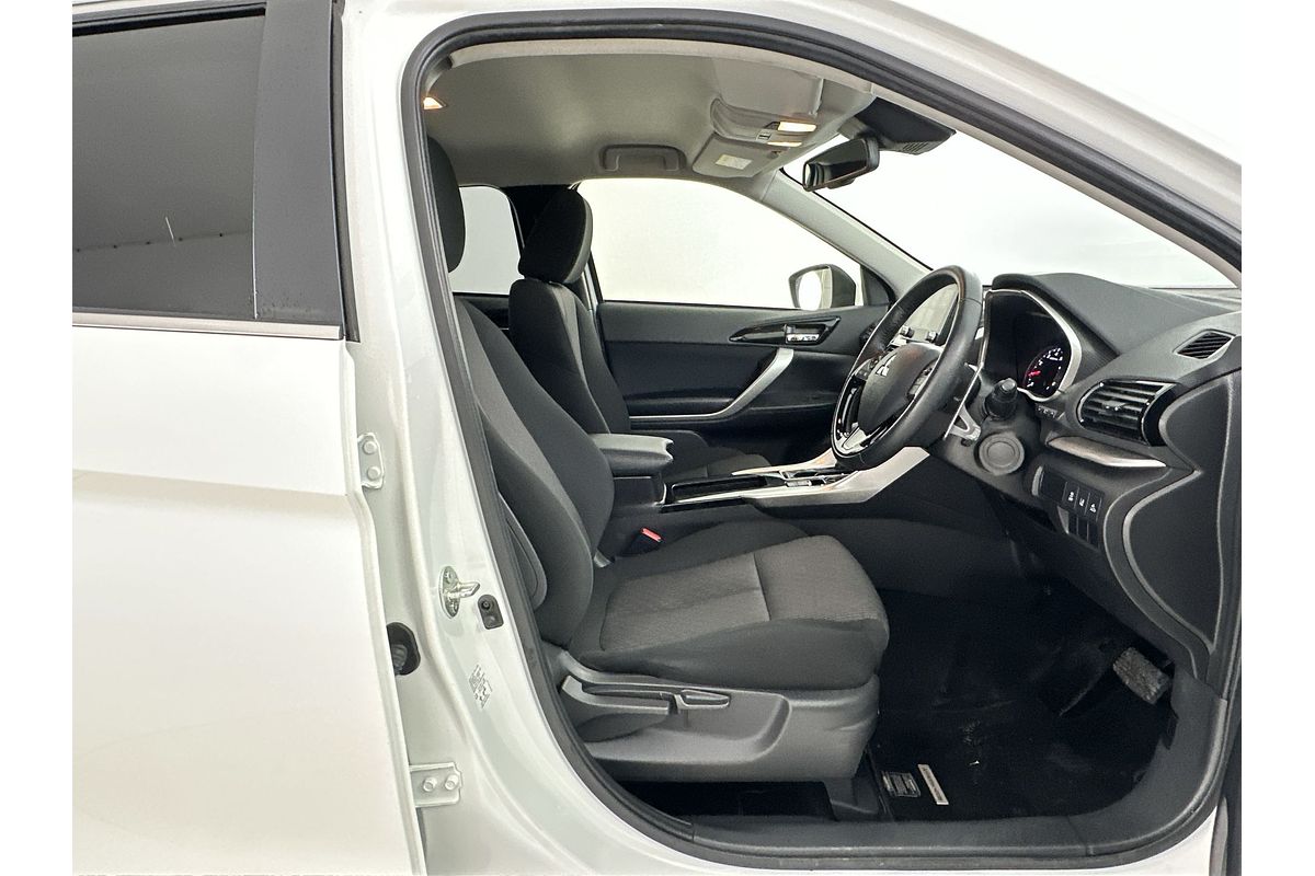 2023 Mitsubishi Eclipse Cross LS YB