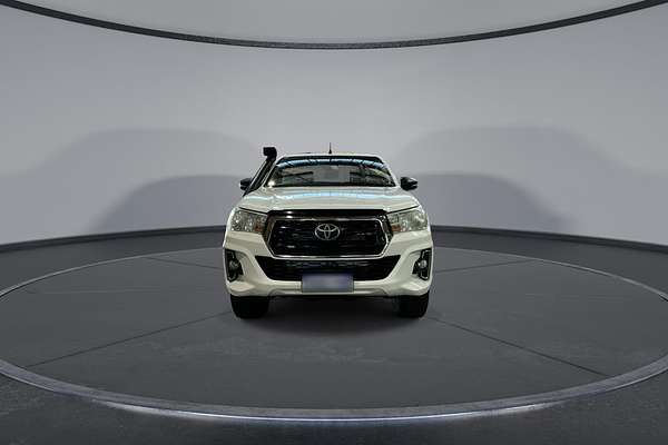 2020 Toyota Hilux SR GUN126R 4X4
