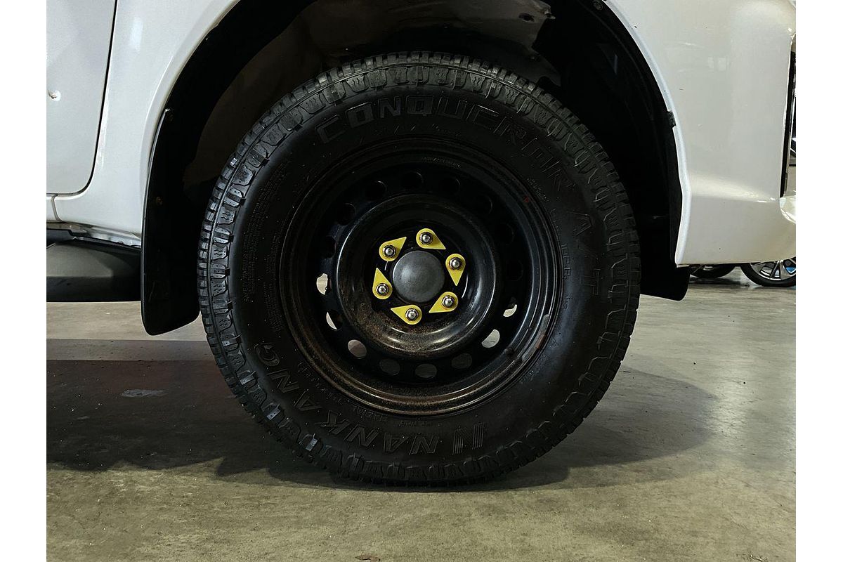2020 Toyota Hilux SR GUN126R 4X4