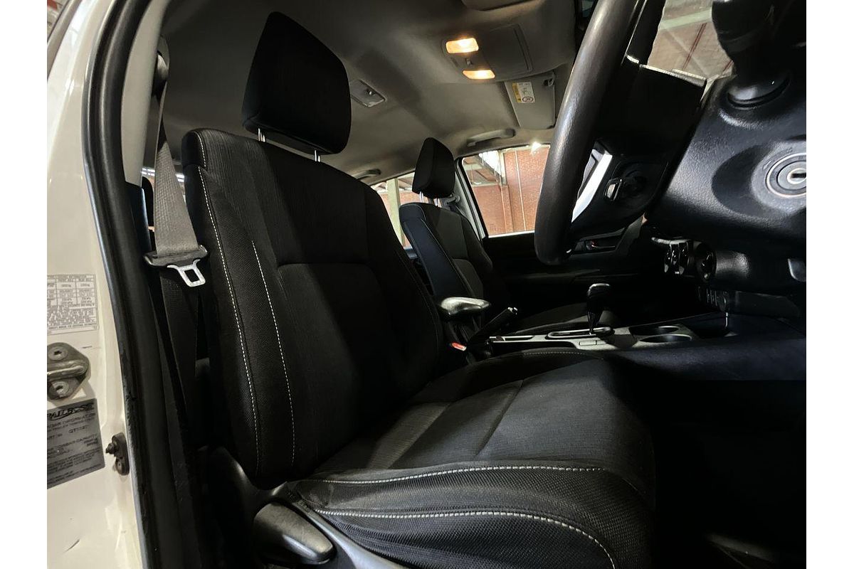 2020 Toyota Hilux SR GUN126R 4X4