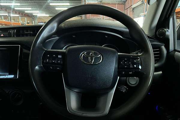 2020 Toyota Hilux SR GUN126R 4X4