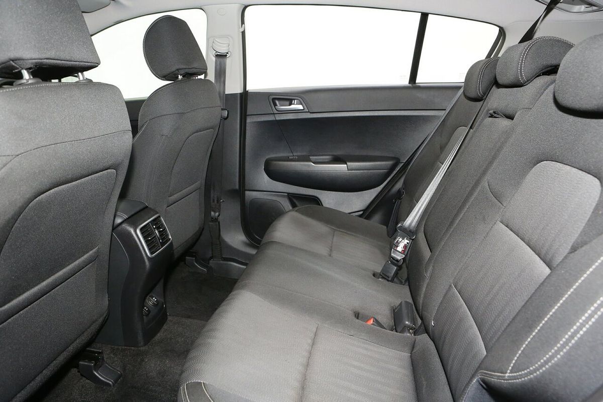 2020 Kia Sportage S QL