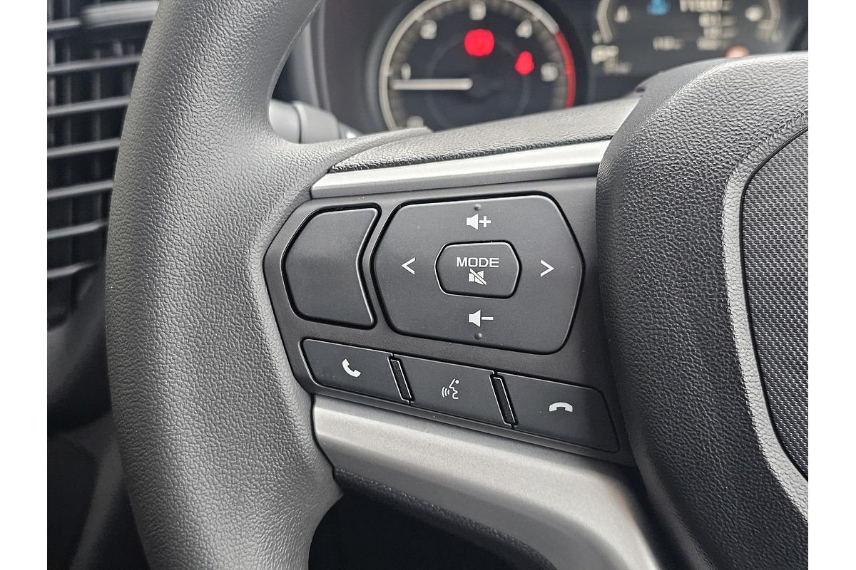 2025 Isuzu D-MAX SX High Ride Rear Wheel Drive