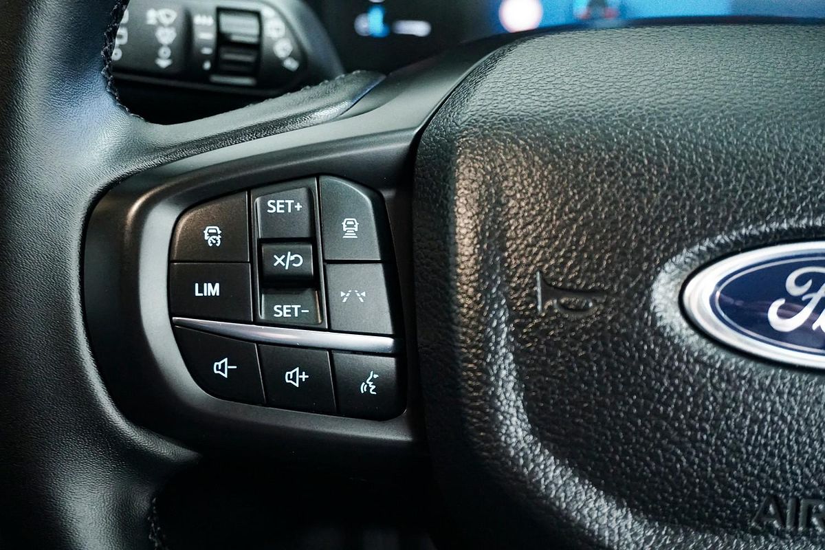 2025 Ford Everest Sport 2.0L