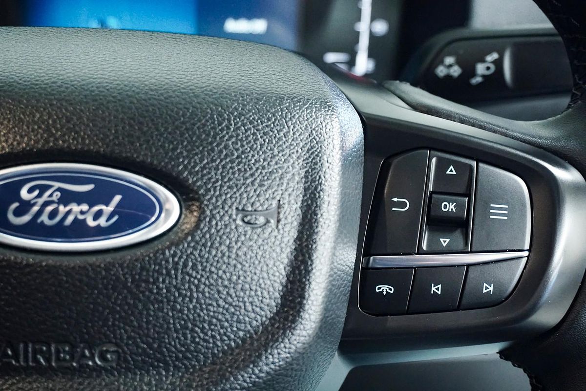 2025 Ford Everest Sport 2.0L