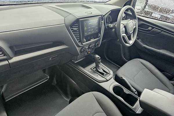 2025 Isuzu D-MAX SX High Ride Rear Wheel Drive