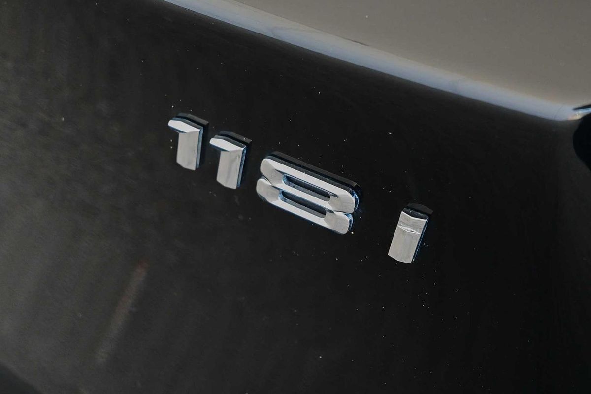 2013 BMW 1 Series 118i F20