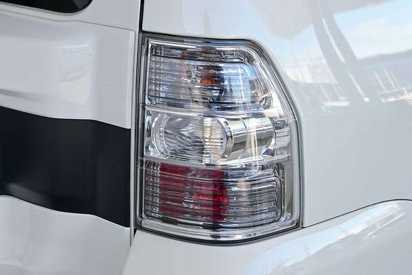 2021 Mitsubishi Pajero GLS NX
