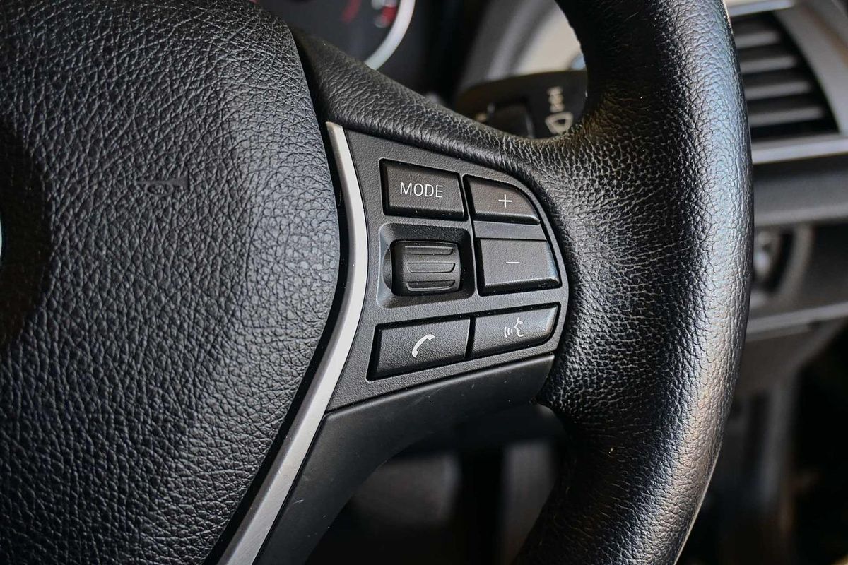 2013 BMW 1 Series 118i F20