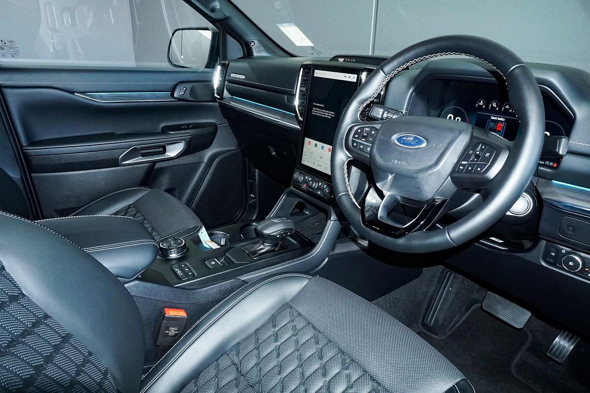 2025 Ford Ranger Platinum 4X4 3.0L