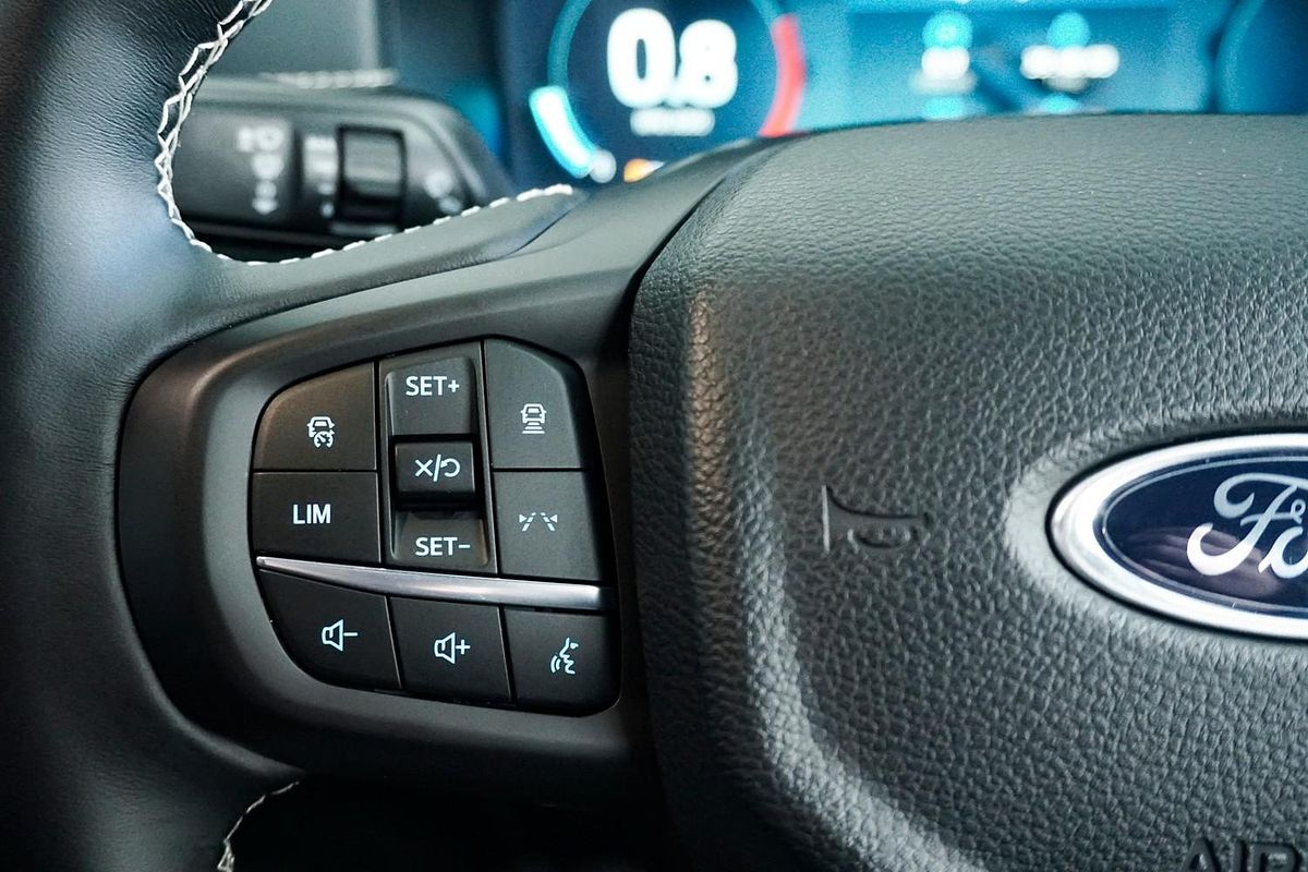 2025 Ford Ranger Platinum 4X4 3.0L