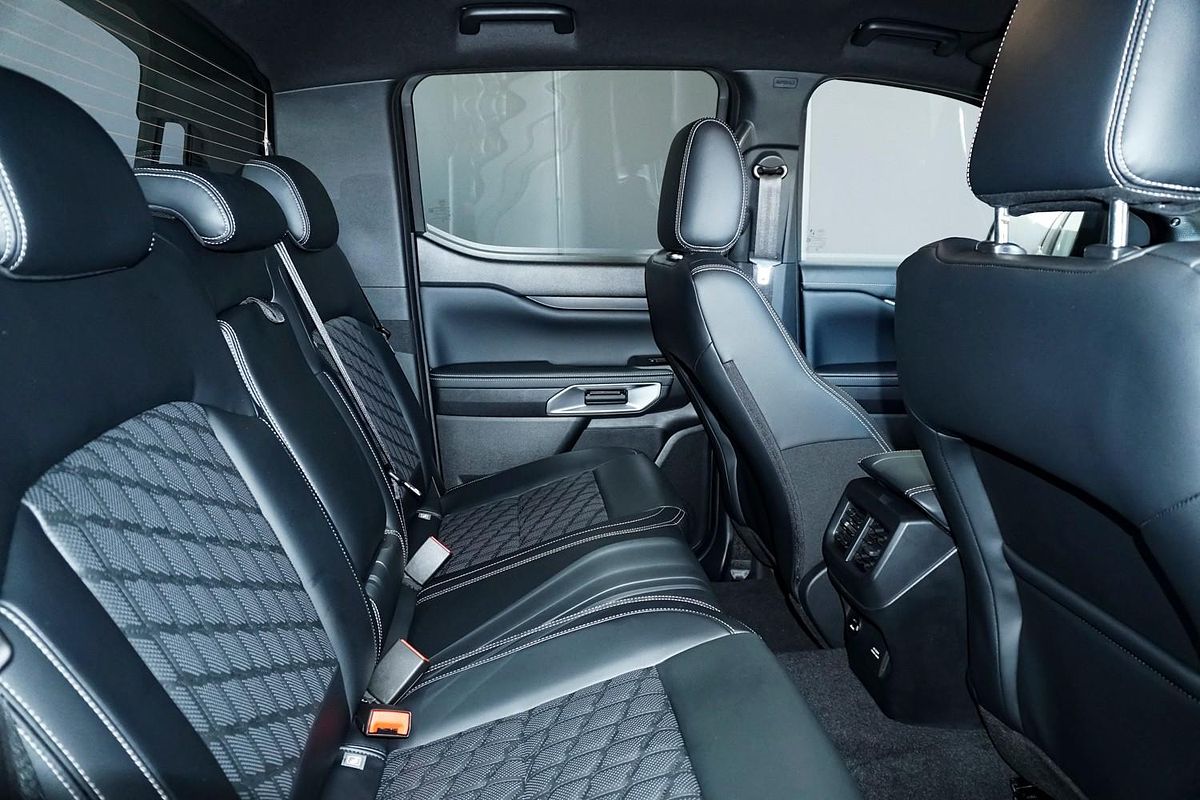 2025 Ford Ranger Platinum 4X4 3.0L