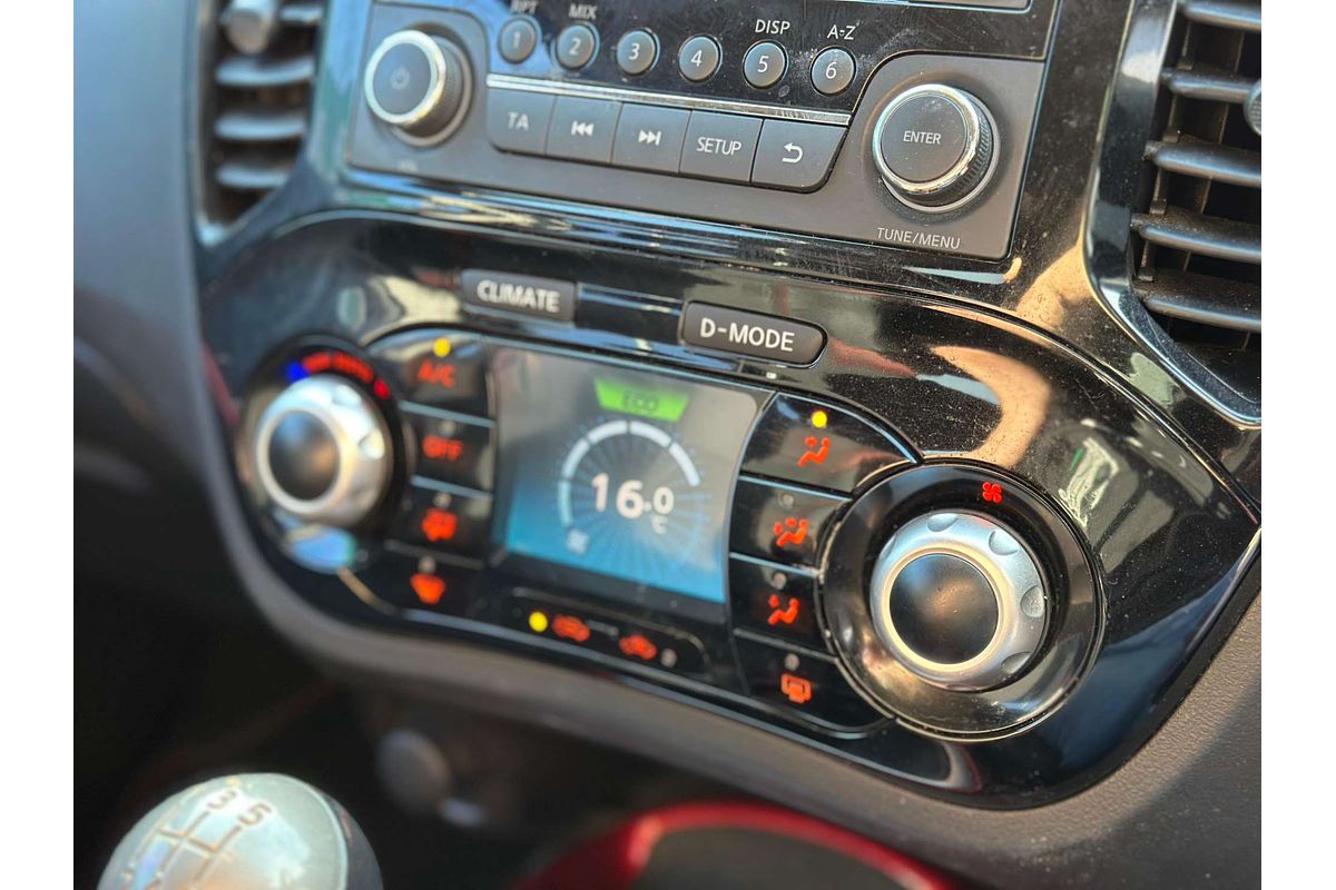 2013 Nissan JUKE ST F15