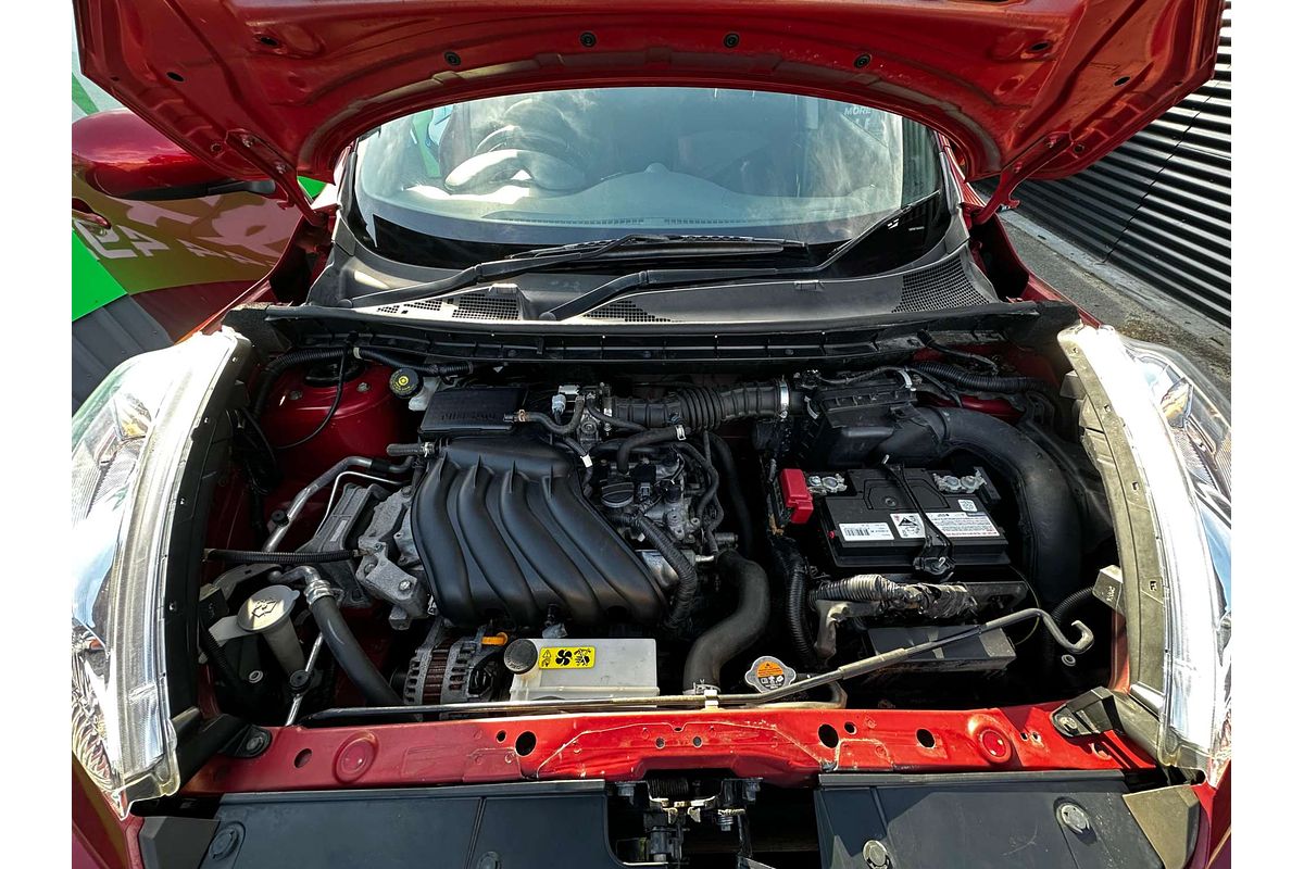 2013 Nissan JUKE ST F15
