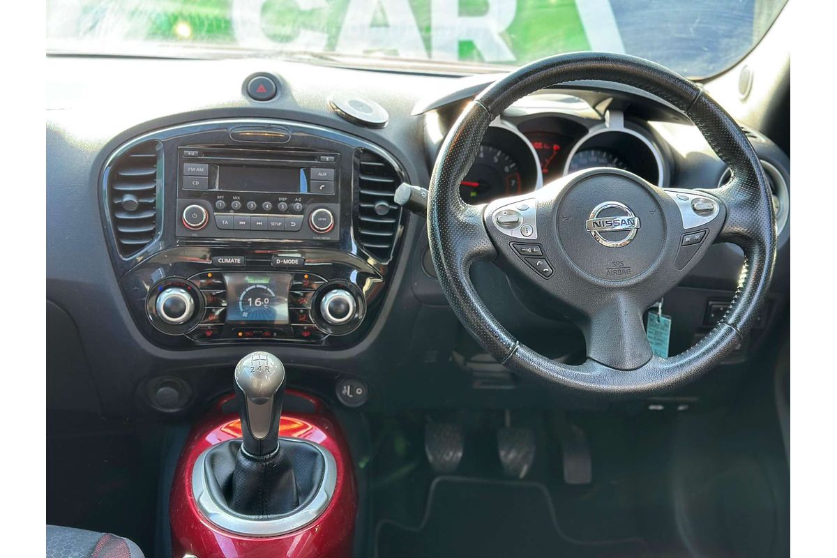 2013 Nissan JUKE ST F15