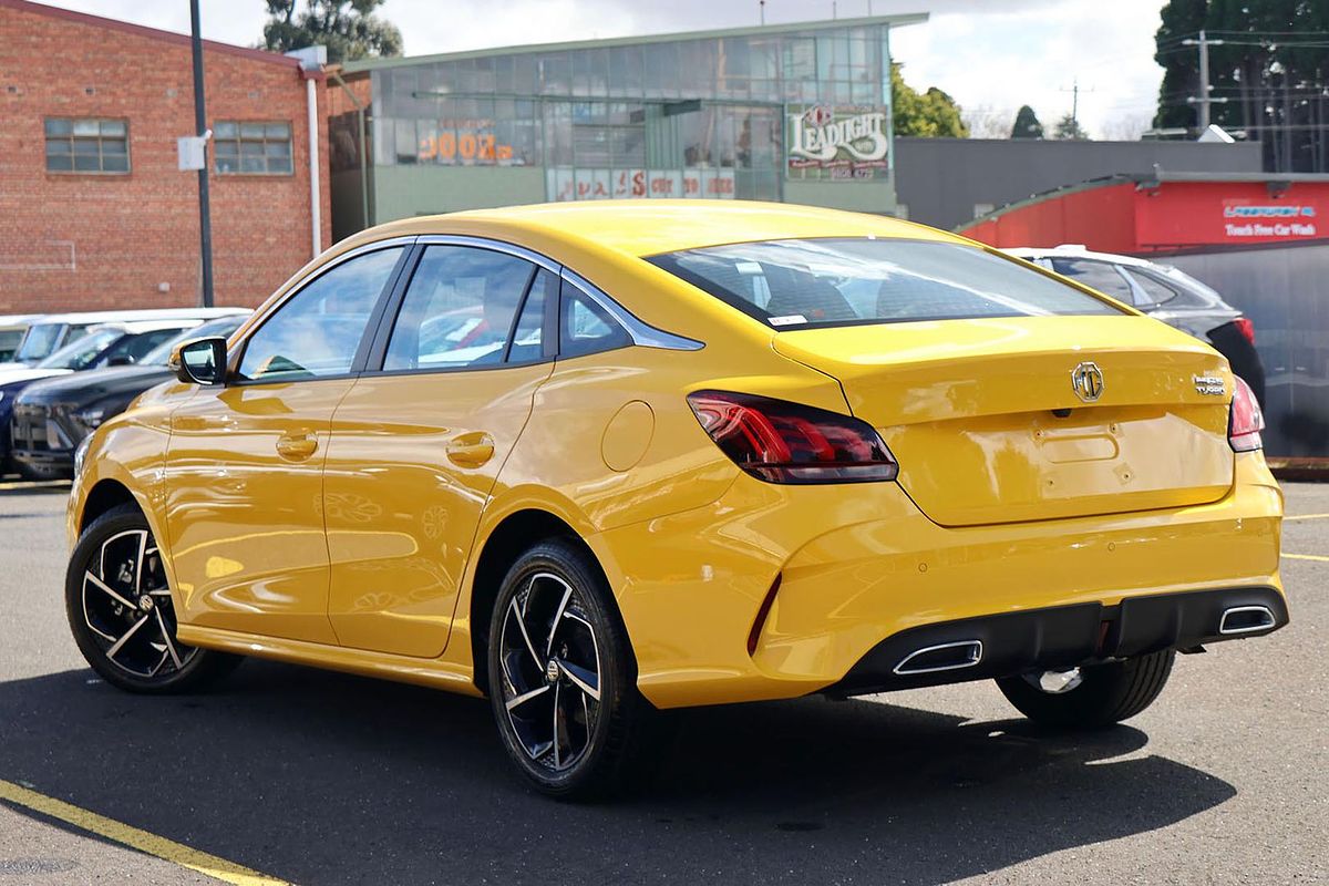 2025 MG MG5 Essence