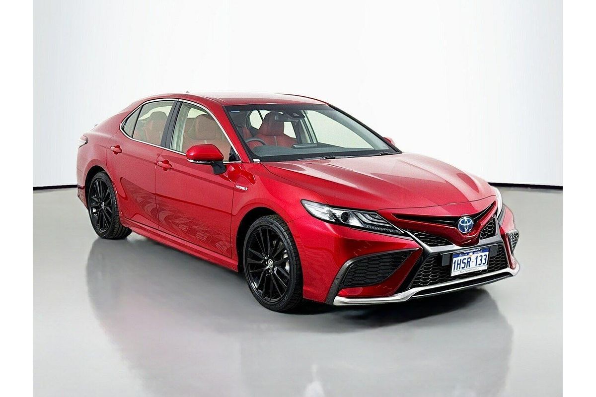 2022 Toyota Camry SX AXVH70R