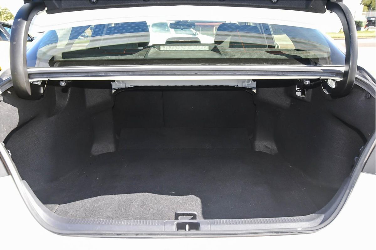 2019 Toyota Camry Ascent ASV70R