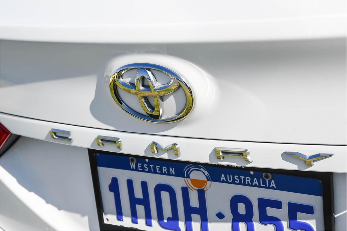2019 Toyota Camry Ascent ASV70R